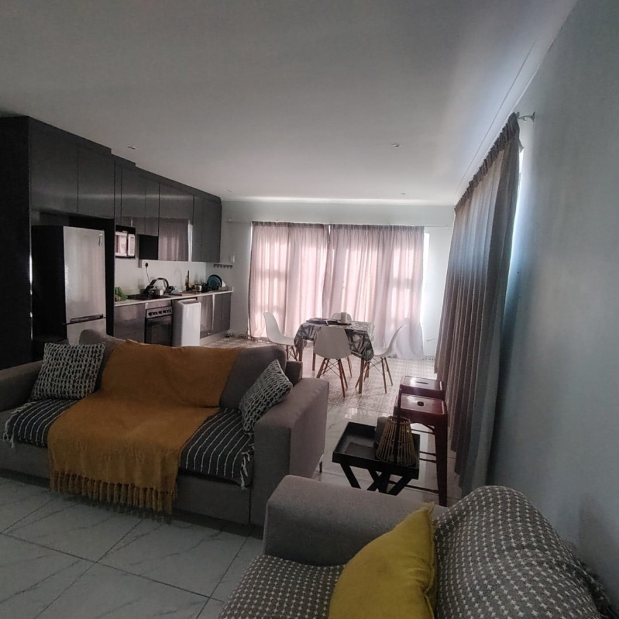 7 Bedroom Property for Sale in Berea Eastern Cape